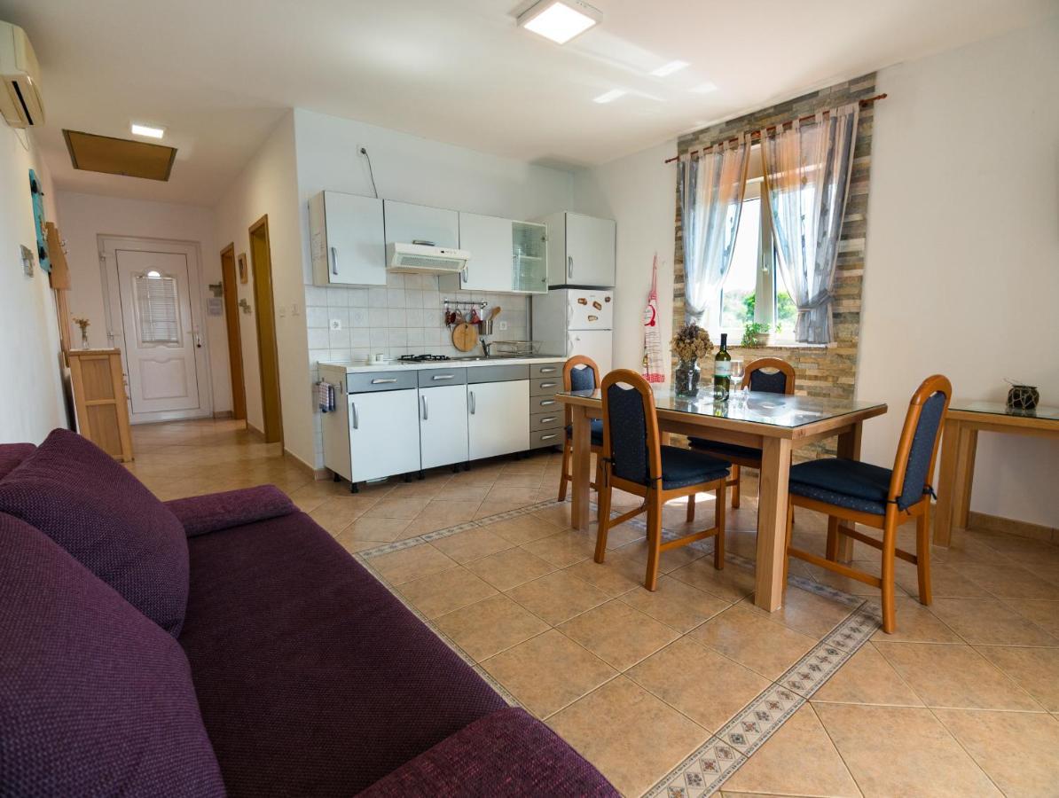 Apartmani Maslina Lun  Bagian luar foto